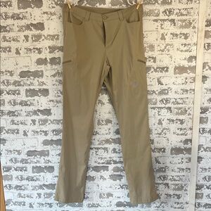 Eddie Bauer women’s hiking pants